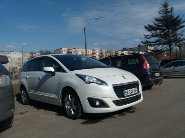 Peugeot 5008 I · Рестайлинг, 7 мест, 2016 г.