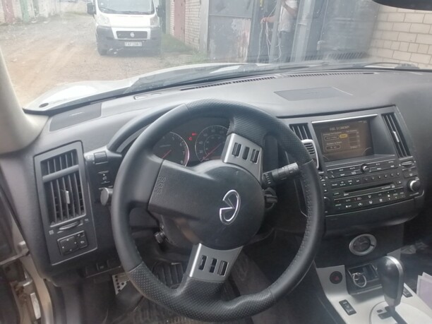 Infiniti FX I, 2003 г.