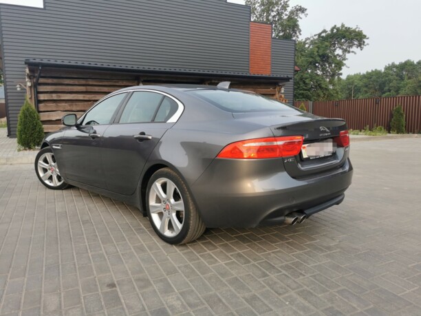 Jaguar XE, 2016 г.