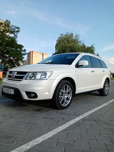 Fiat Freemont, 7 мест, 2015 г.