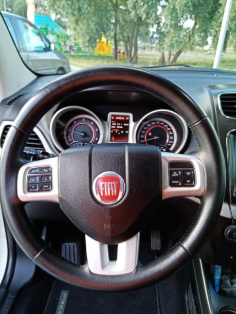 Fiat Freemont, 7 мест, 2015 г.