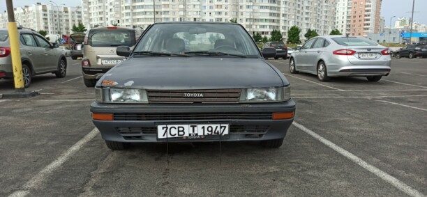 Toyota Corolla VI (E90), 1989 г.