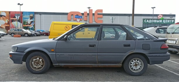 Toyota Corolla VI (E90), 1989 г.