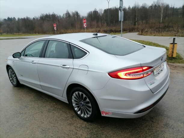 Ford Fusion USA II · Рестайлинг, 2017 г.
