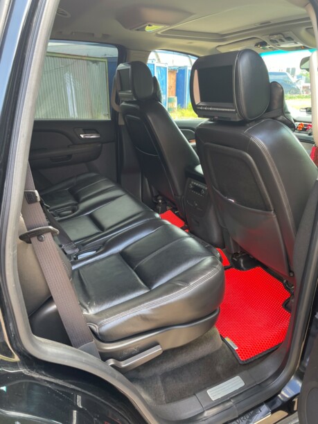 Chevrolet Tahoe GMT900, 7 мест, 2008 г.
