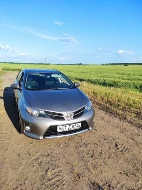 Toyota Auris II (E180), 2013 г.
