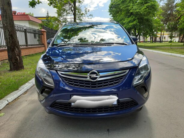 Opel Zafira C, 7 мест, 2015 г.