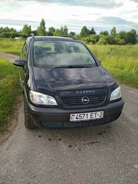 Opel Zafira A, 7 мест, 2002 г.