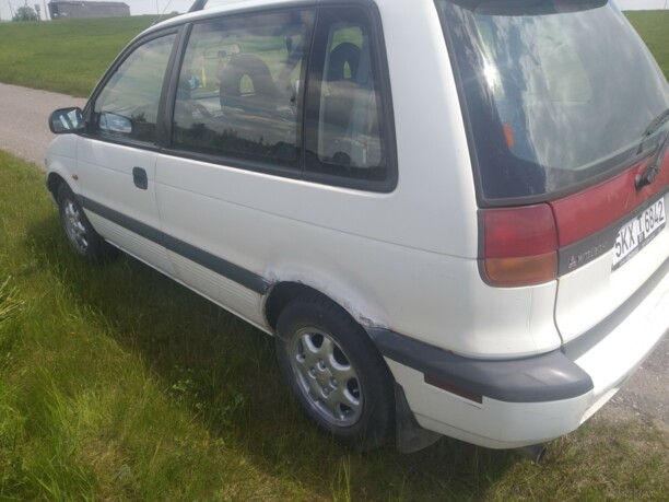 Mitsubishi Space Runner I, 1996 г.