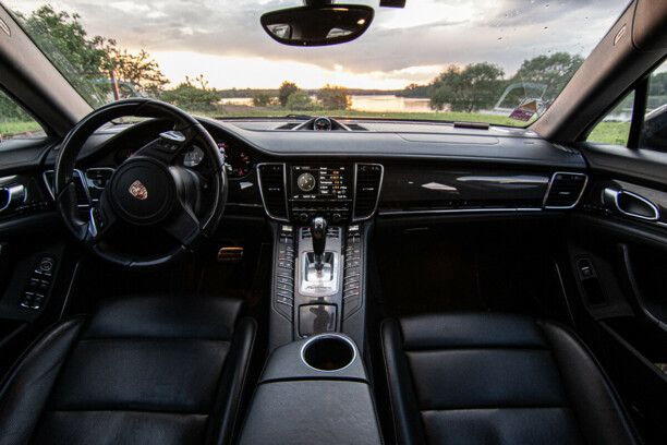 Porsche Panamera 970, 2010 г.