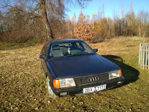 Audi 100 С3, 1982 г.
