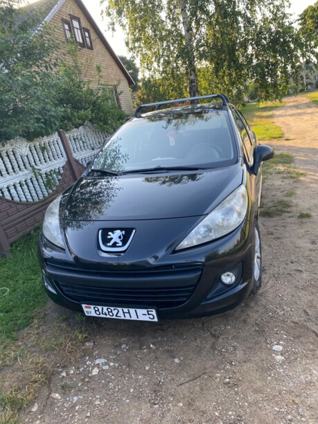 Peugeot 207 I · Рестайлинг, 2010 г.
