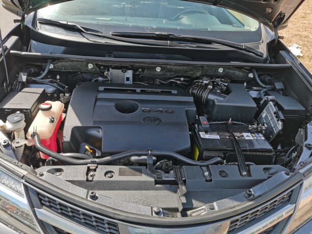 Toyota RAV4 IV (XA40), 2014 г.