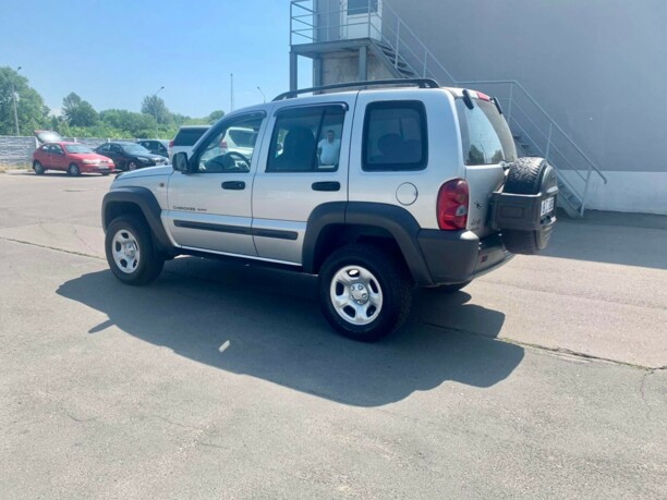 Jeep Cherokee KJ, 2003 г.