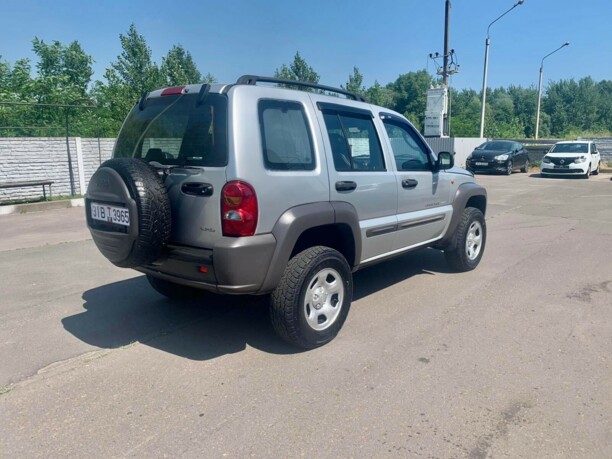 Jeep Cherokee KJ, 2003 г.