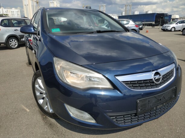 Opel Astra J, 2012 г.