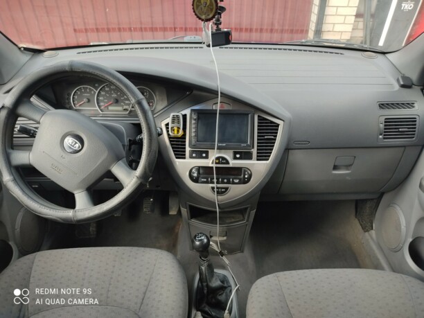 Kia Carens I · Рестайлинг, 2003 г.