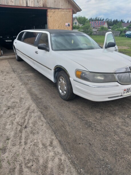 Lincoln Town Car III, 2000 г.