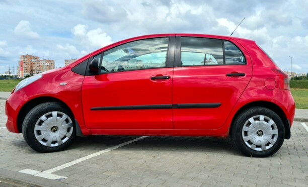 Toyota Yaris II (XP9), 2008 г.