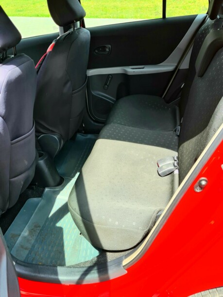 Toyota Yaris II (XP9), 2008 г.