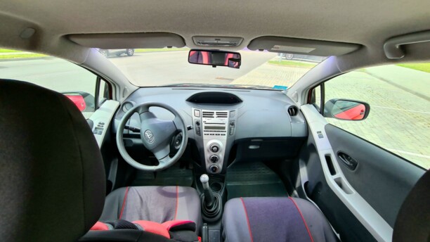Toyota Yaris II (XP9), 2008 г.