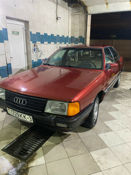 Audi 100 С3, 1986 г.