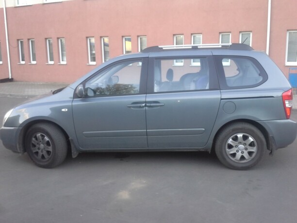 Kia Carnival II, 7 мест, 2007 г.