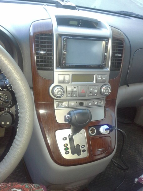 Kia Carnival II, 7 мест, 2007 г.