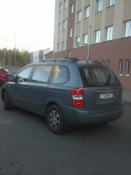 Kia Carnival II, 7 мест, 2007 г.
