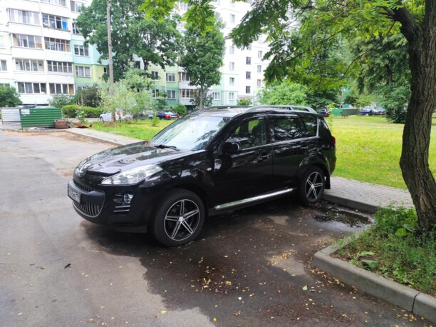 Peugeot 4007, 7 мест, 2008 г.
