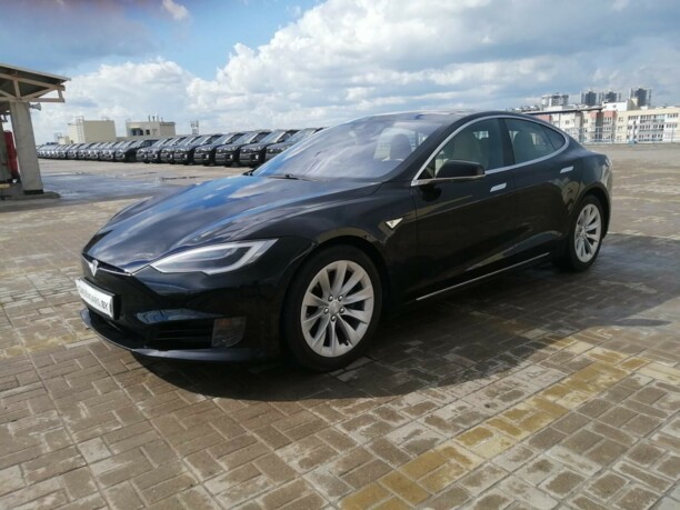 Tesla Model S I · Рестайлинг, 2016 г.