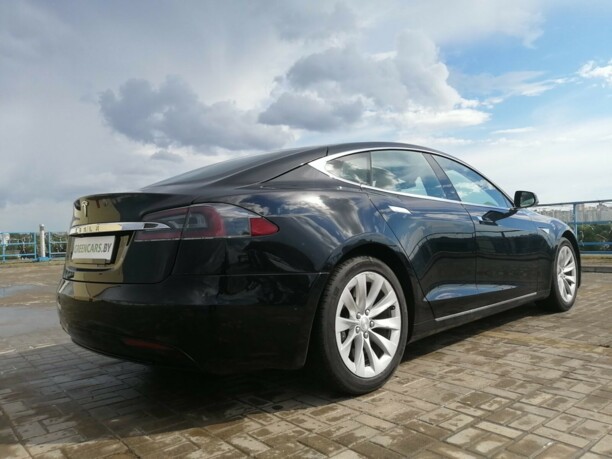 Tesla Model S I · Рестайлинг, 2016 г.