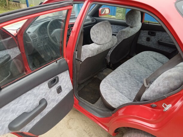 Daihatsu Charade IV · Рестайлинг, 1999 г.