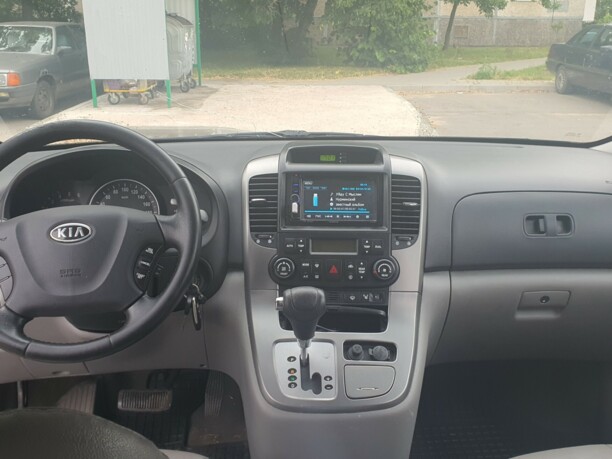 Kia Carnival II, 7 мест, 2007 г.