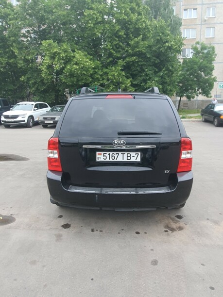 Kia Carnival II, 7 мест, 2007 г.