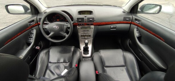 Toyota Avensis II (T250), 2003 г.