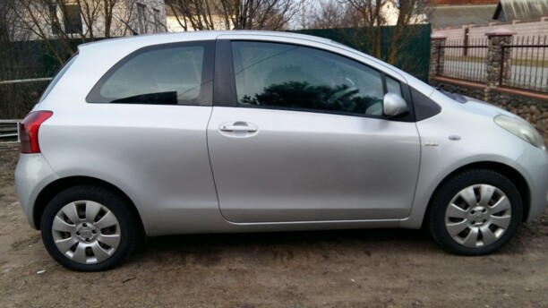 Toyota Yaris II (XP9), 2006 г.
