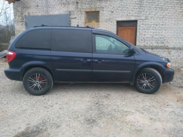 Dodge Caravan IV, 7 мест, 2005 г.
