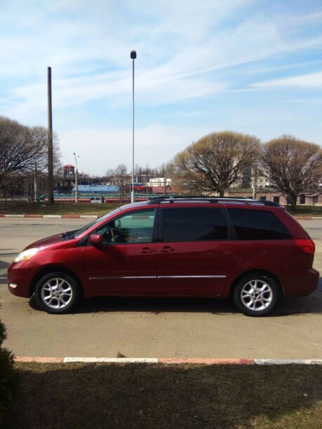 Toyota Sienna II (XL20) · Рестайлинг, 7 мест, 2006 г.