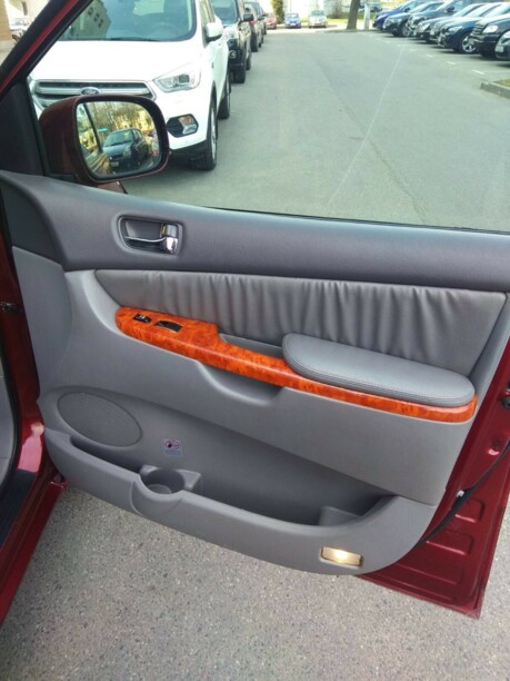Toyota Sienna II (XL20) · Рестайлинг, 7 мест, 2006 г.