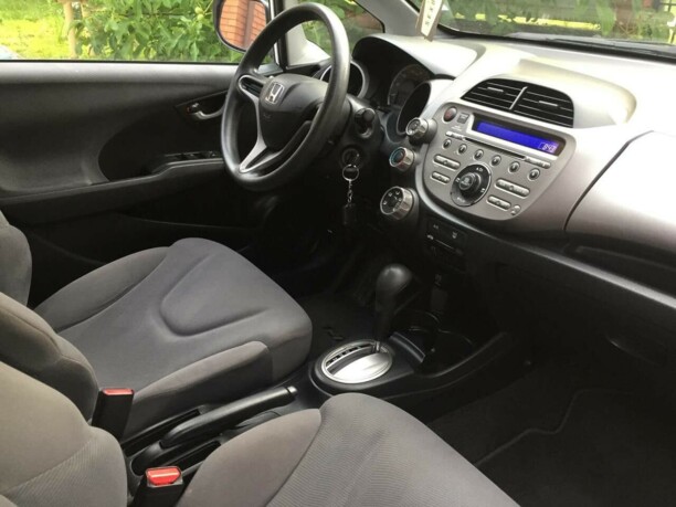 Honda Fit II, 2009 г.