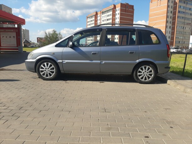 Opel Zafira A · Рестайлинг, 7 мест, 2004 г.