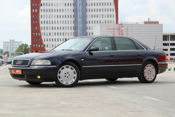 Audi A8 D2, 2002 г.