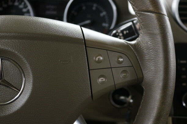 Mercedes-Benz M-Класс W164, 2008 г.