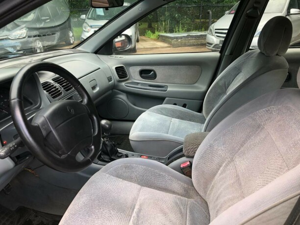 Renault Laguna I, 2000 г.