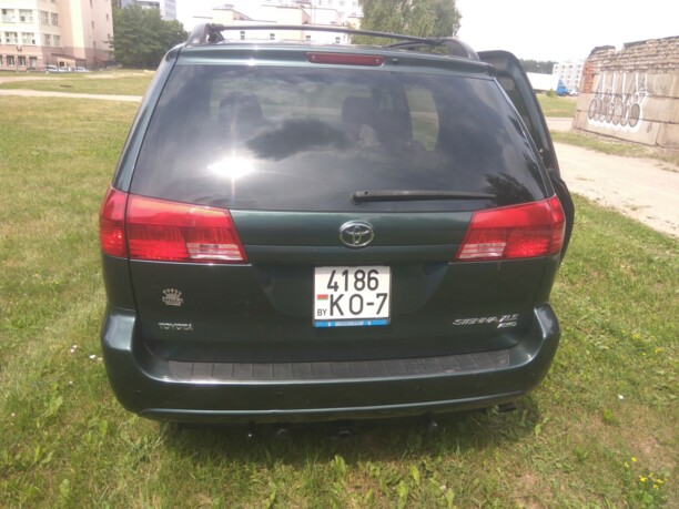 Toyota Sienna II (XL20), 7 мест, 2004 г.