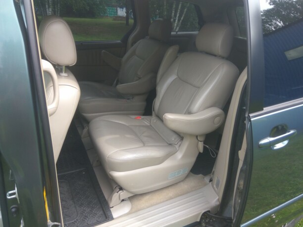 Toyota Sienna II (XL20), 7 мест, 2004 г.