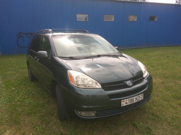 Toyota Sienna II (XL20), 7 мест, 2004 г.