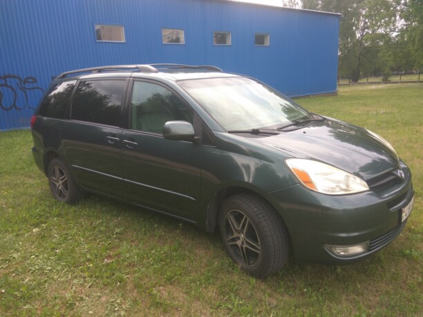 Toyota Sienna II (XL20), 7 мест, 2004 г.