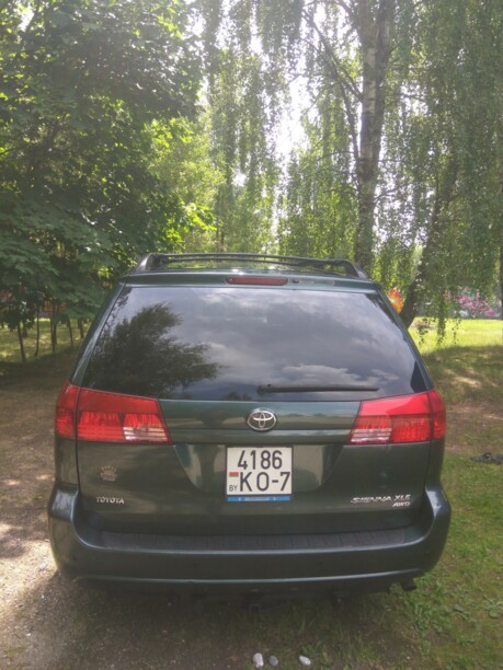 Toyota Sienna II (XL20), 7 мест, 2004 г.
